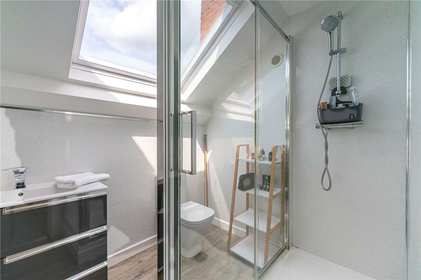 Master En-Suite
